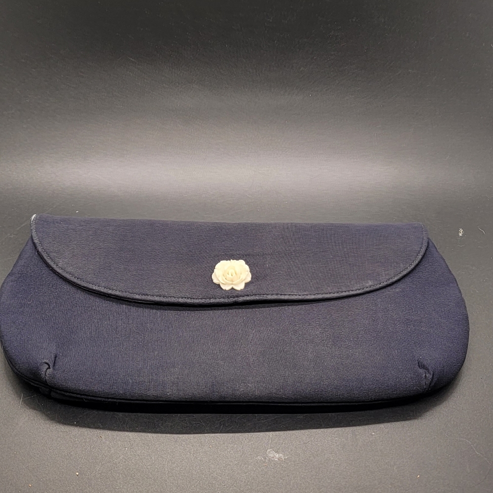 Vintage clutch